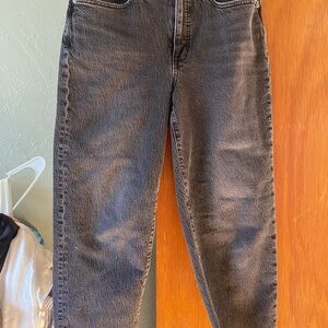 Madewell Black Barrel Crop Denim Jeans.  In new condition